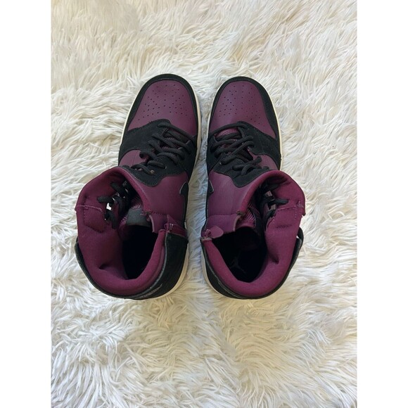 New Air Jordan Size 7 Women’s High Rebel Retro Sneakers - Picture 2 of 5